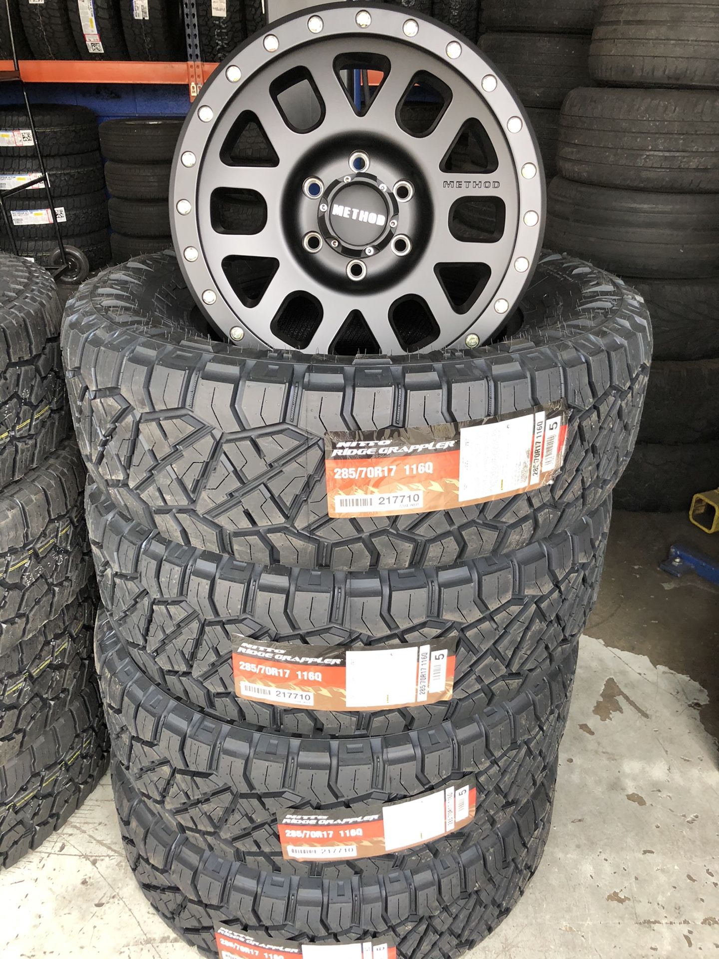 Method mr309 wheels with nitro ridge grappler 285/70/17 Tacoma 4runner ...