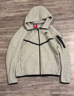 nike tech, grey,  size M