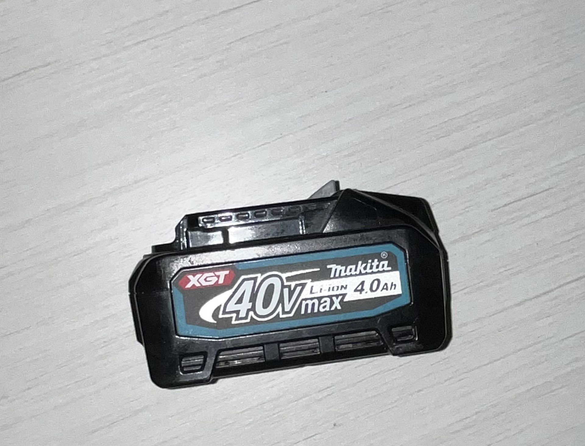 Makita 40v Li-ion Battery 4.0ah🔋