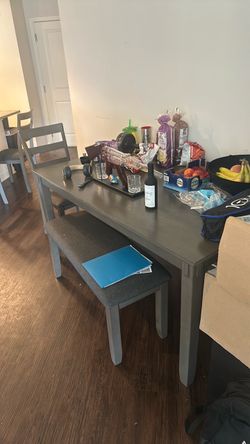 Dinning room table