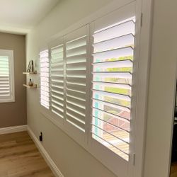 Handcrafted Solid Wood Shutters - Custom Fit Interior Window Coverings & Closet Doors - Free In Home Estimates & Quick Quotes (Persianas de Madera)