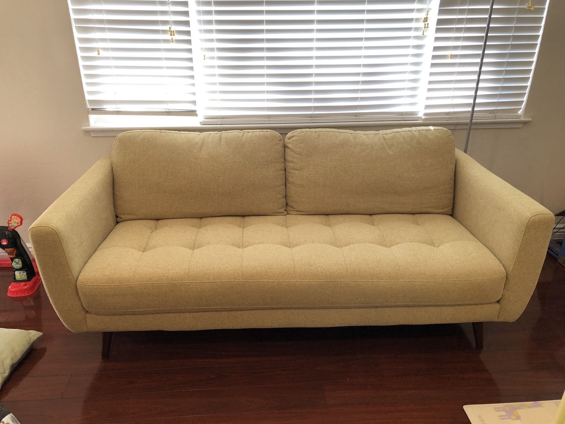 Ginger Buttercup Sofa