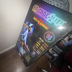 Mortal kombat Arcade machine 