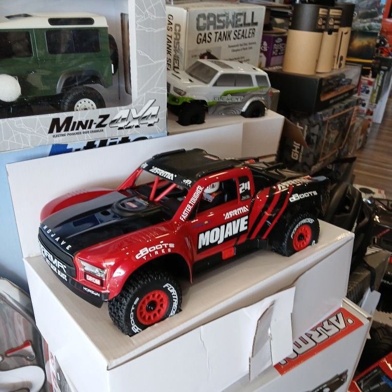 ARRMA  Mojave Grom Brushed Electric 4x4 Including Remote Battery And A Charger 