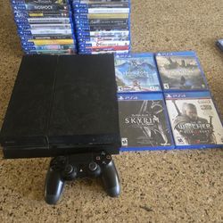 PS4 Console Bundle + 20+ Games 250 obo