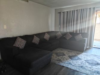 Large Dark Gray Sectional Sofa with Chaise