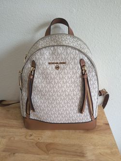 MK medium logo back pack