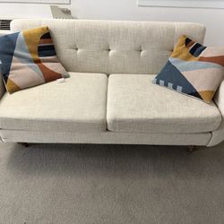 🛋️ Small Modern Beige Couch 🛋️ – $120 OBO