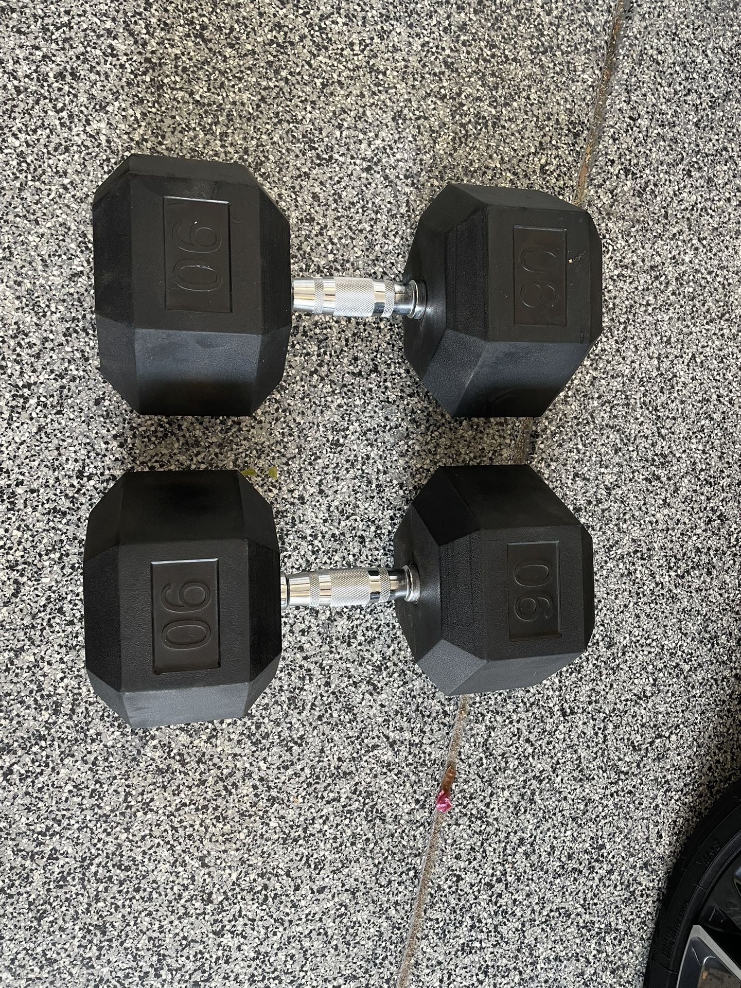 Rubber 90lbs Dumbbell Set