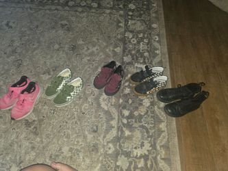 Kids shoes