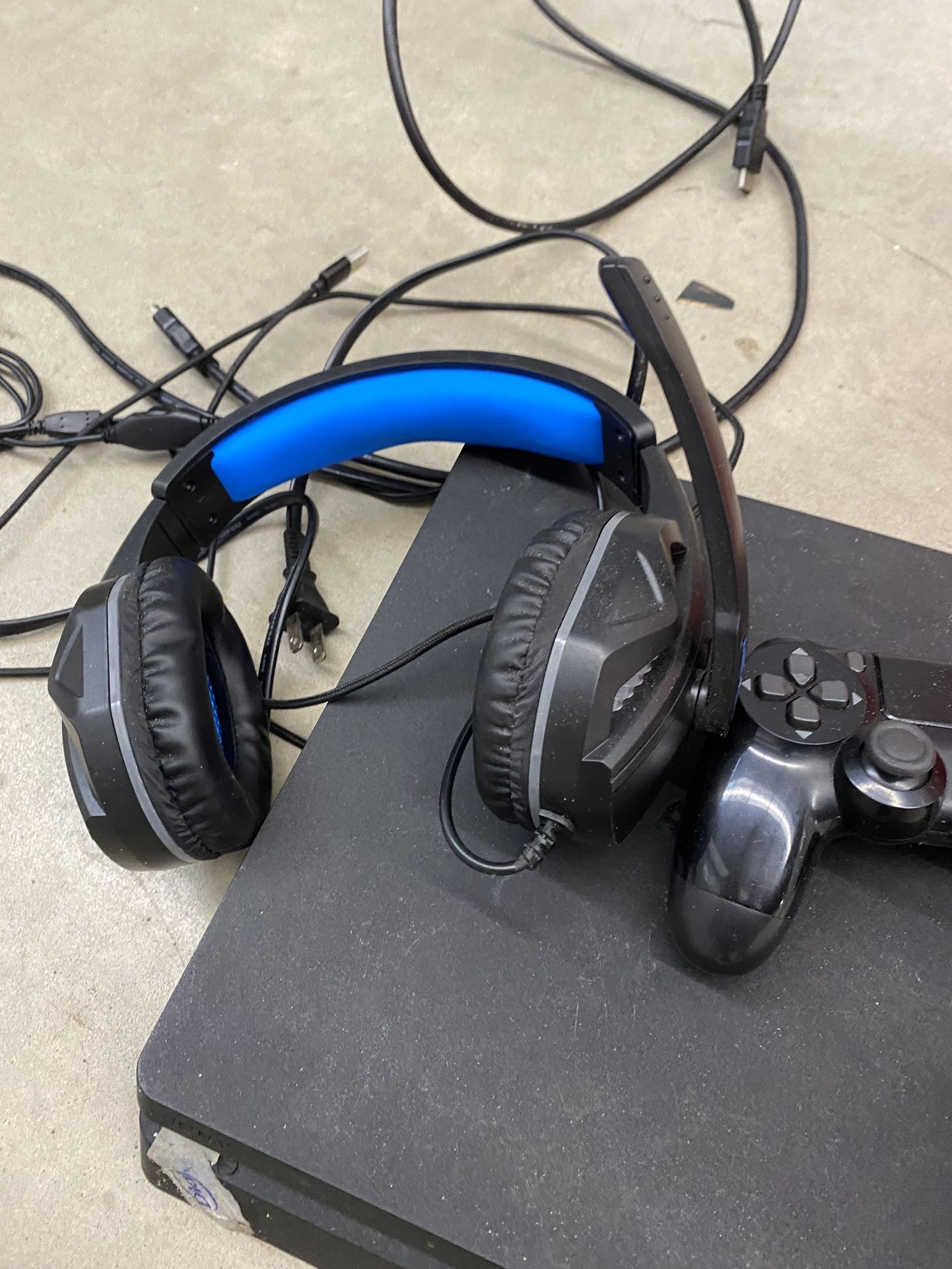 PS4
