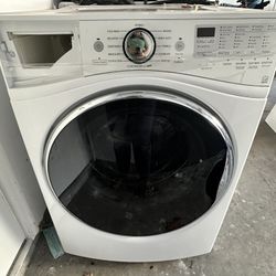 Whirlpool Washer & Electric Dryer Set – Cleaner Than Your Internet Search History