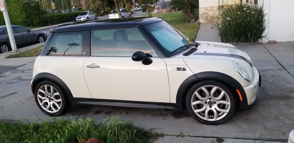 2006 Mini Cooper S Checkmate Edition Low Miles for Sale in Downey, CA ...