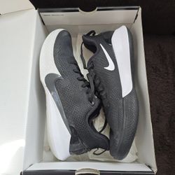 Nike KOBE Mamba Focus Size 10