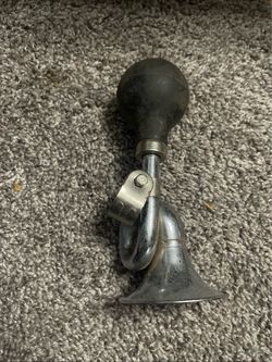 Vintage Bicycle Squeeze Bulb Horn