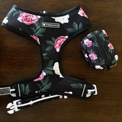 Reversible Dog Harness & Poop Bag 