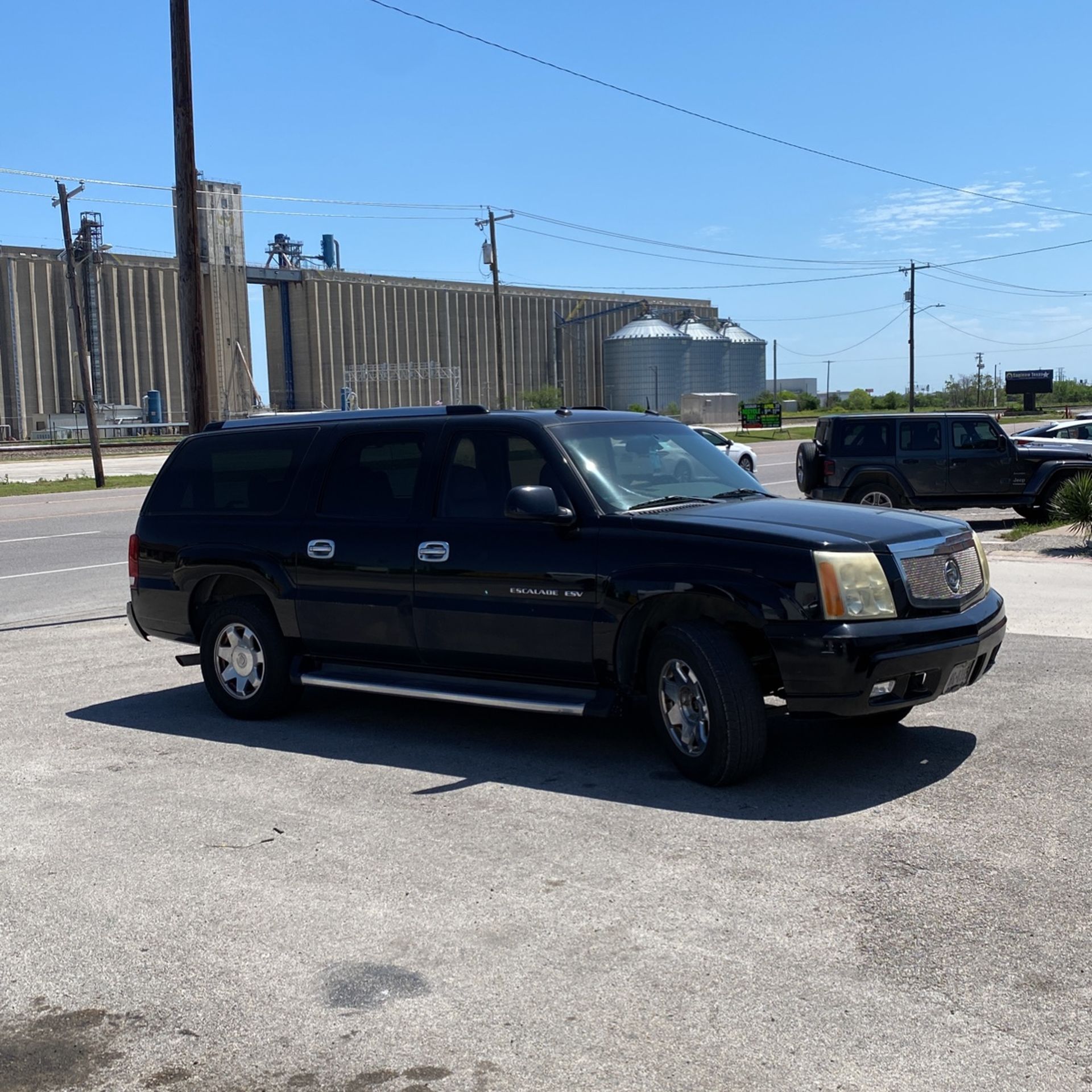 2004 Cadillac Escalade