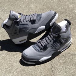 Jordan Retro 4 Cool Grey DS