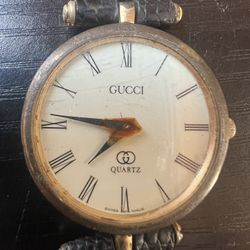 GUCCI Sherry Line 2000M 30mm White Dial Quartz Men's Watch