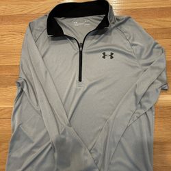 Under Armour Light Grey Quarter Zip: Large 