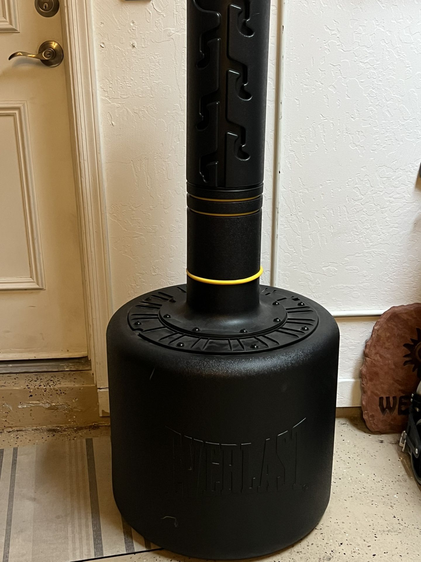 Everlast Punching Bag Stand And Gloves (No bag)