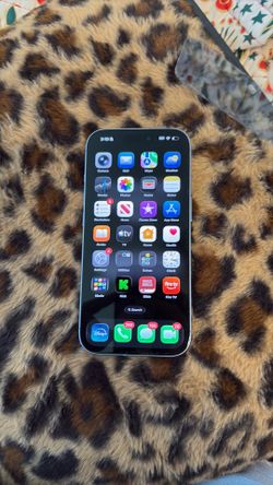 Locked Iphone 17