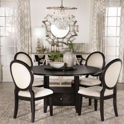 Round table set