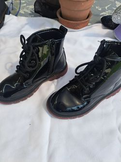 Boots girls size 3