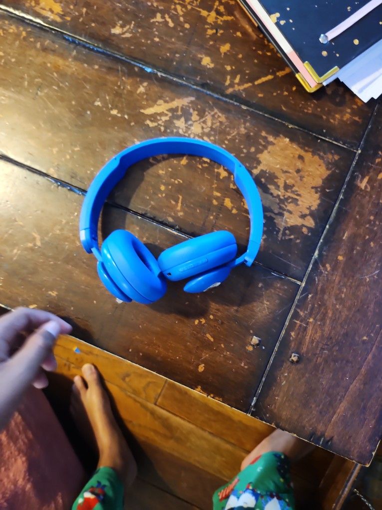 Blue Headphones Onn