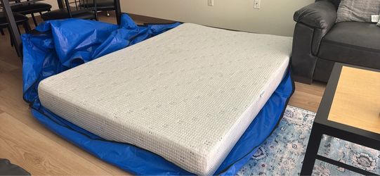 Sleepy’s FULL mattress