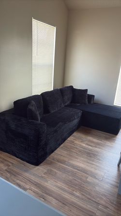 Boneless Sectional