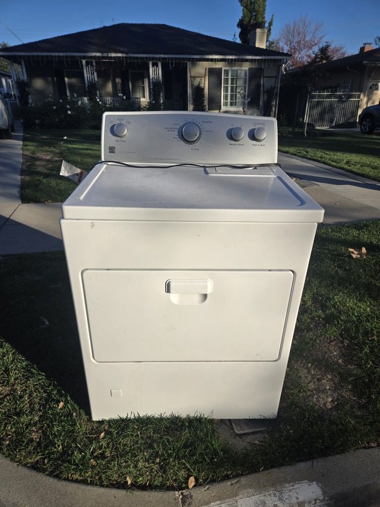 Free Dryer For Repair/Parts/Scrap