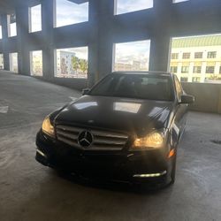 2012 Mercedes-Benz C-Class