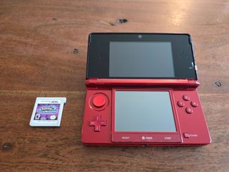 Red 3DS w/ Pokemon Ultra Moon