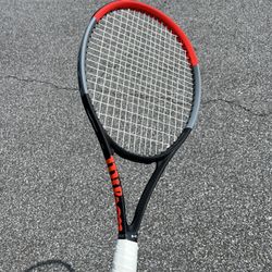 Wilson Clash 100 Pro V1 (Tour) Tennis Racket