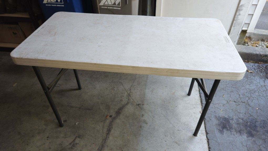 Lifetime 4 Foot Folding Table
