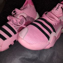 Trae Young Adidas 2.0  Som