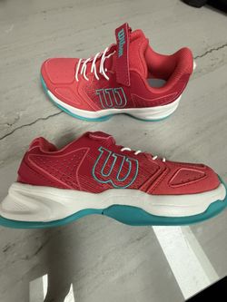 Wilson Tennis Sneakers (Kaos K), Youth Size 1.5