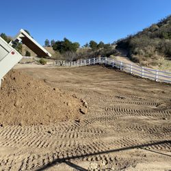 FREE CLEAN DIRT + FREE DELIVERY 