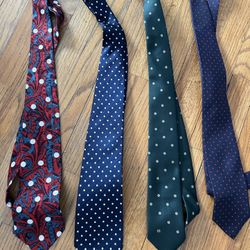 Polka dot neckties bundle of 4 
