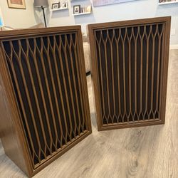 Vintage Kenwood 16” Speakers (KL-888D)
