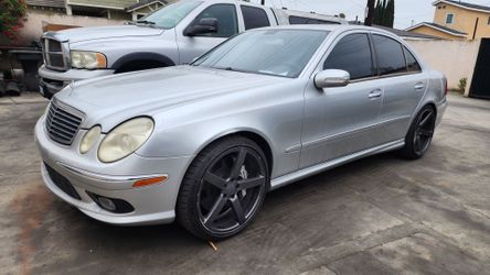 2005 Mercedes-Benz E-Class