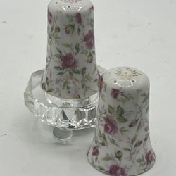 Lefton Salt and Pepper Shakers Rose Chintz 665R Vintage 1 Collectible   Spice up your kitchen with this beautiful Lefton China salt and pepper