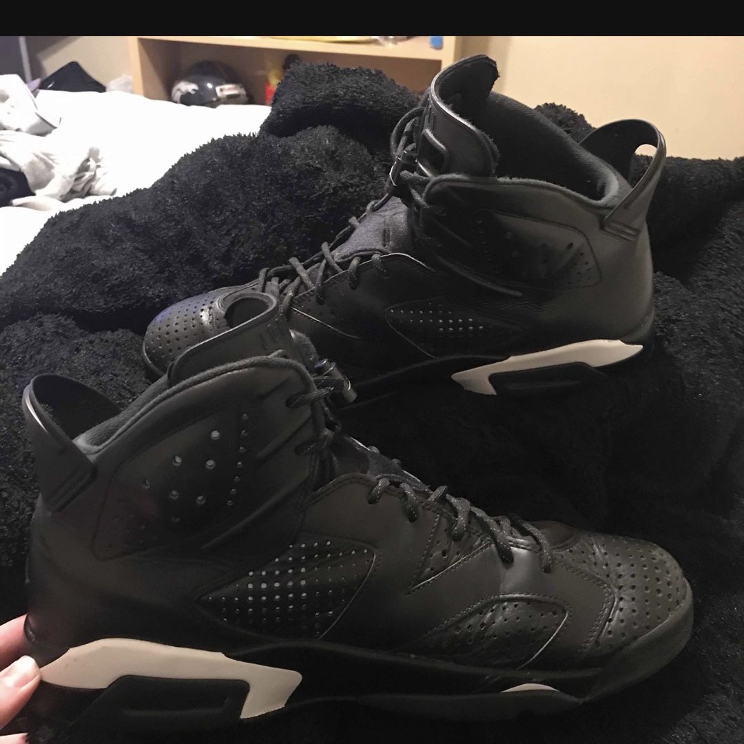 Jordan Black Cat 6’s