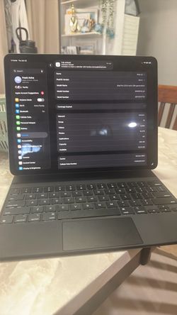 Apple iPad Pro 12.9-inch 5th Gen 256GB with Magic Keyboard