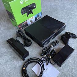 ***NO TRADES!!!*** 1 TB Xbox One console with Kinect in box ***NO TRADES!!!***