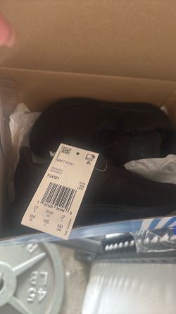 Boys swift run sneakers