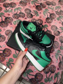 AIR JORDAN 11 RETRO LOW BG
