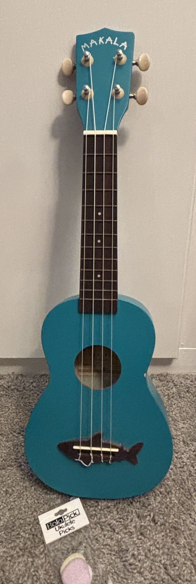 Makala Shark Ukulele