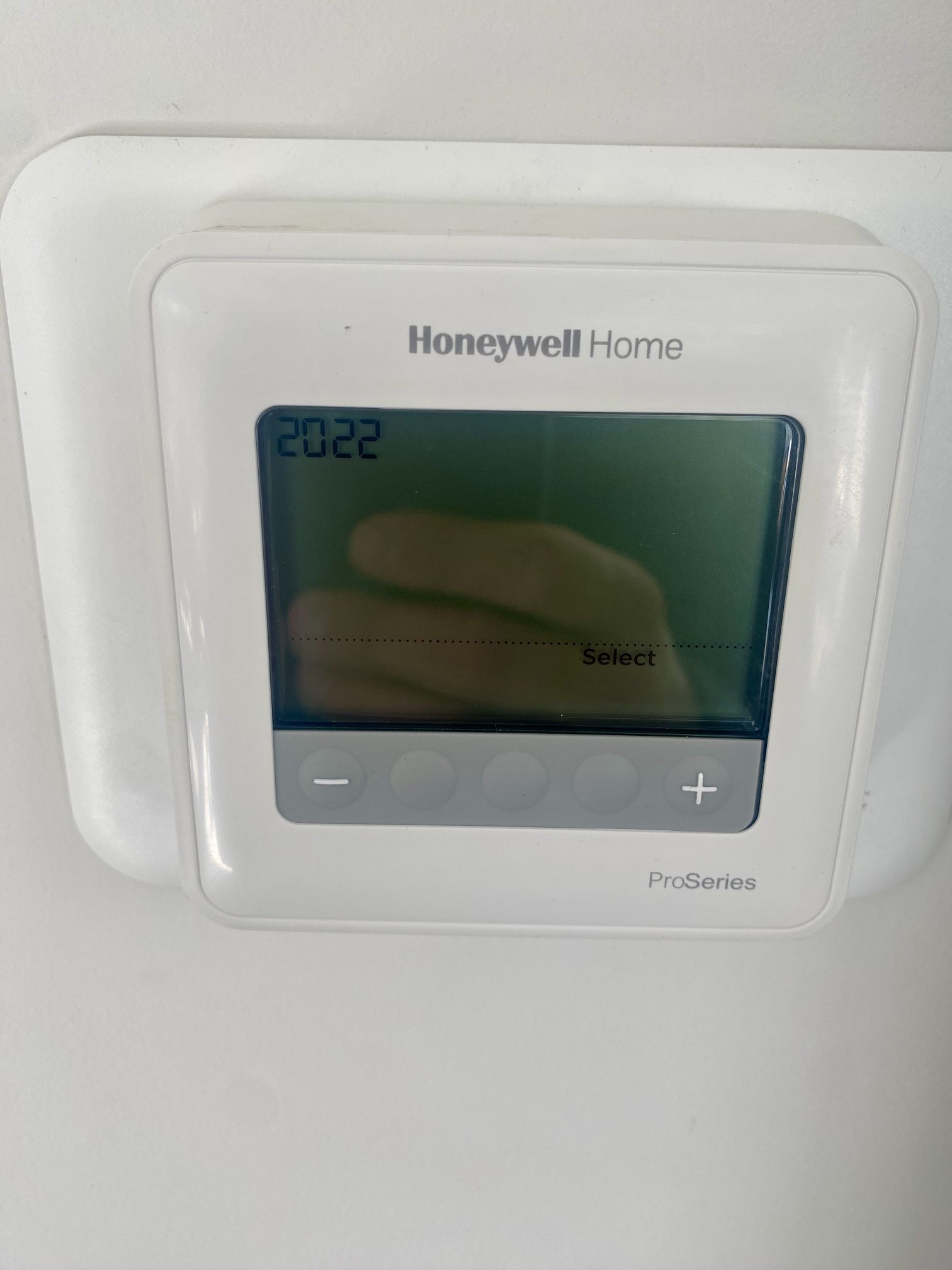 Honeywell Home T4 Pro Smart Thermostat